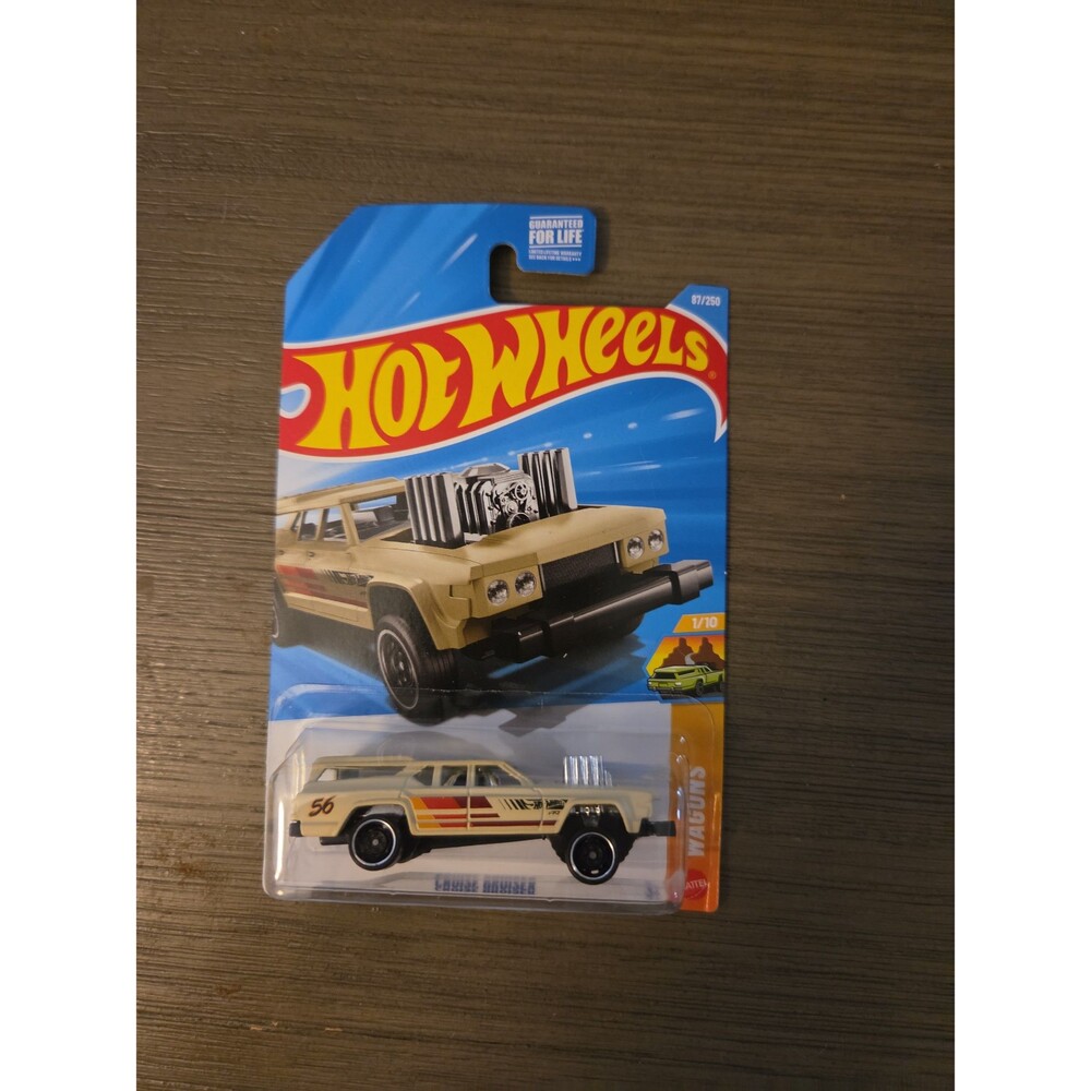 Hot Wheels Cruise Bruier Wagon